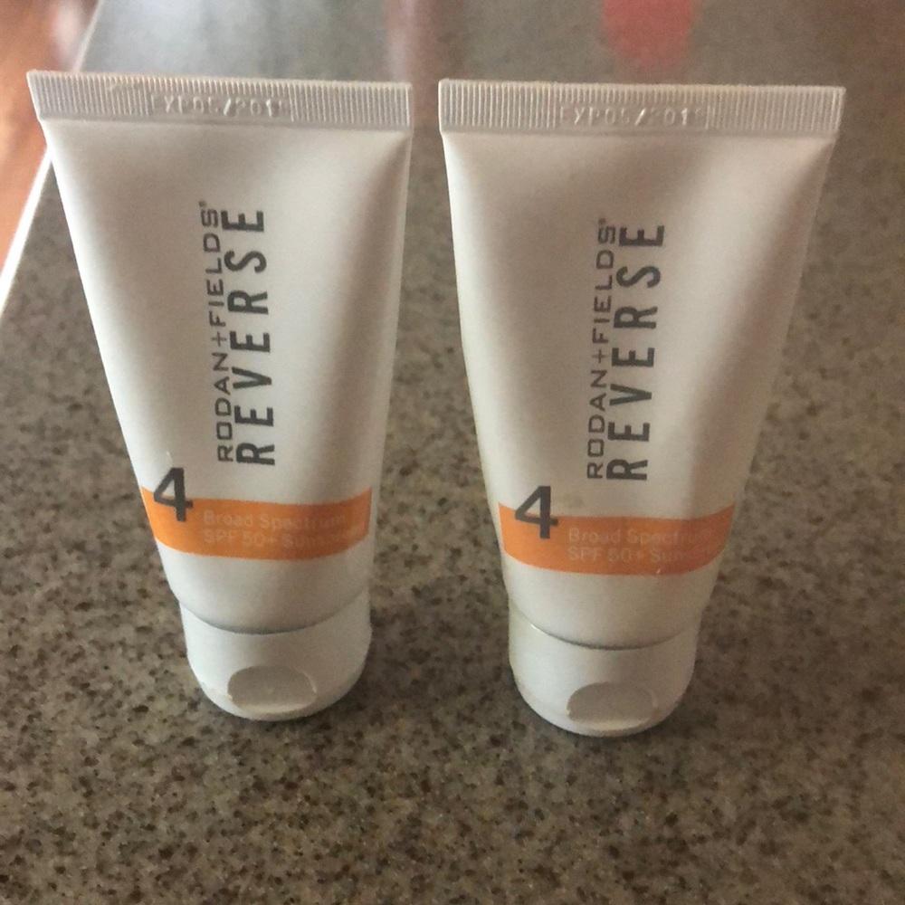 Rodan & fields reverse broad spectrum spf